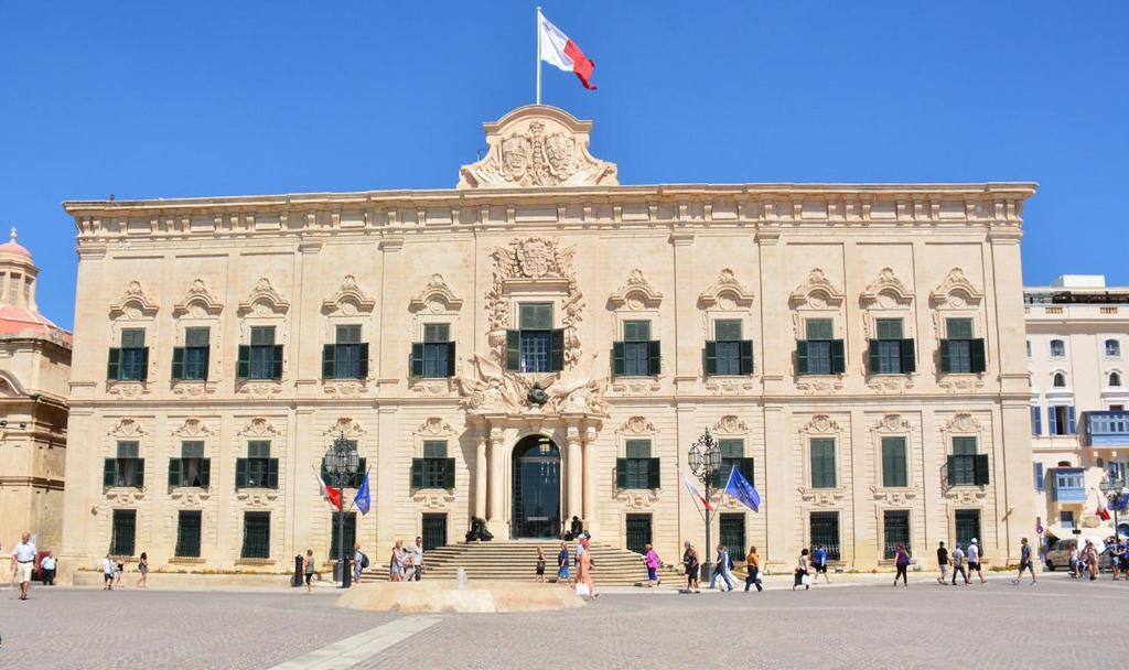 Exclusive Valletta Apartment With Historic Charm Extérieur photo