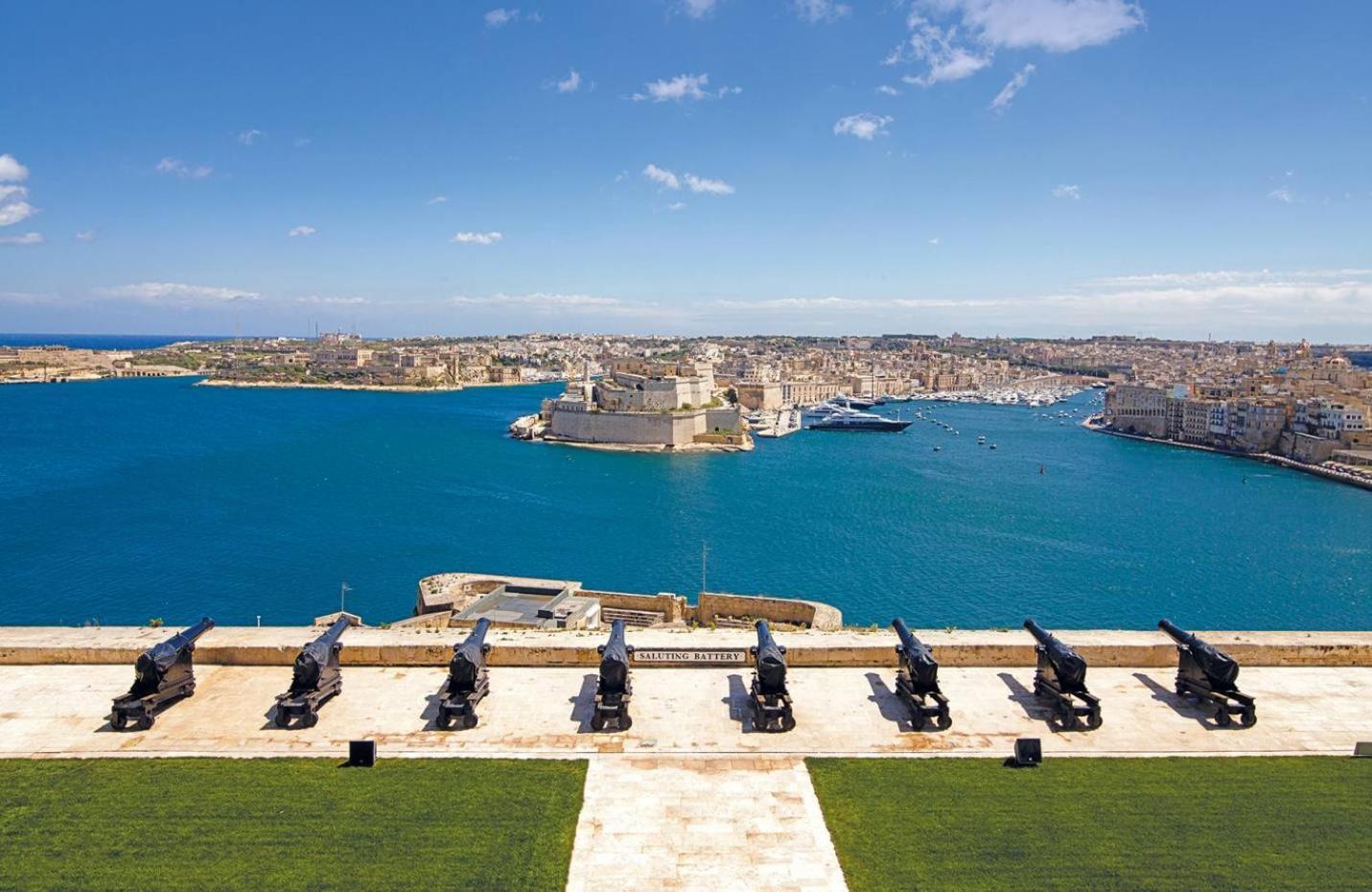 Exclusive Valletta Apartment With Historic Charm Extérieur photo